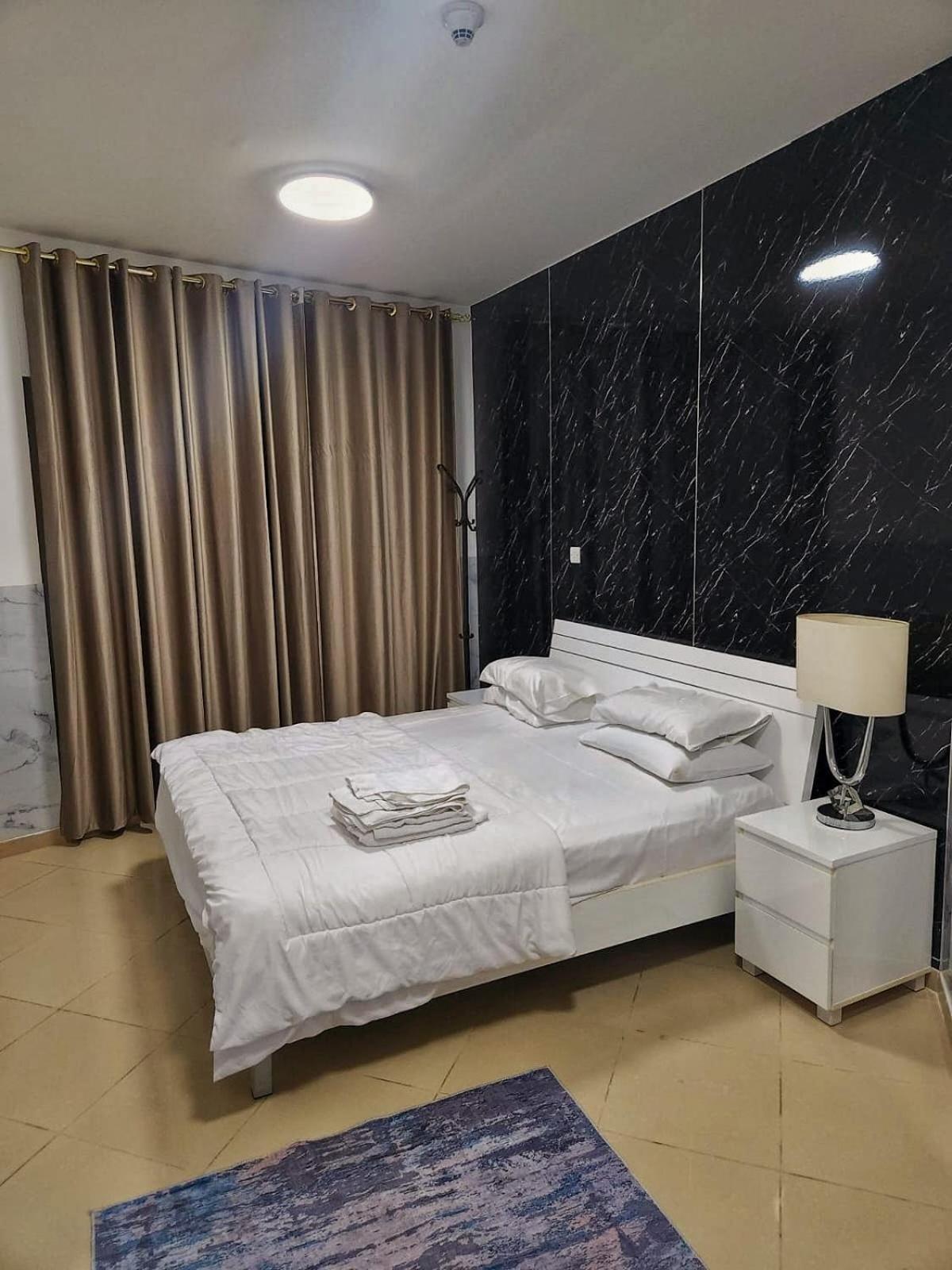 1 Bhk - Concorde Tower - Jlt Cluster H Apartment Dubai Bagian luar foto